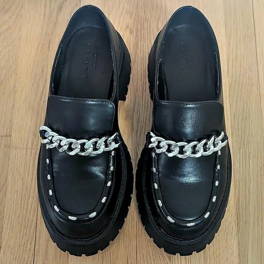 ASOS Black Loafers with Silver Chain Detail - Picture 3 of 8